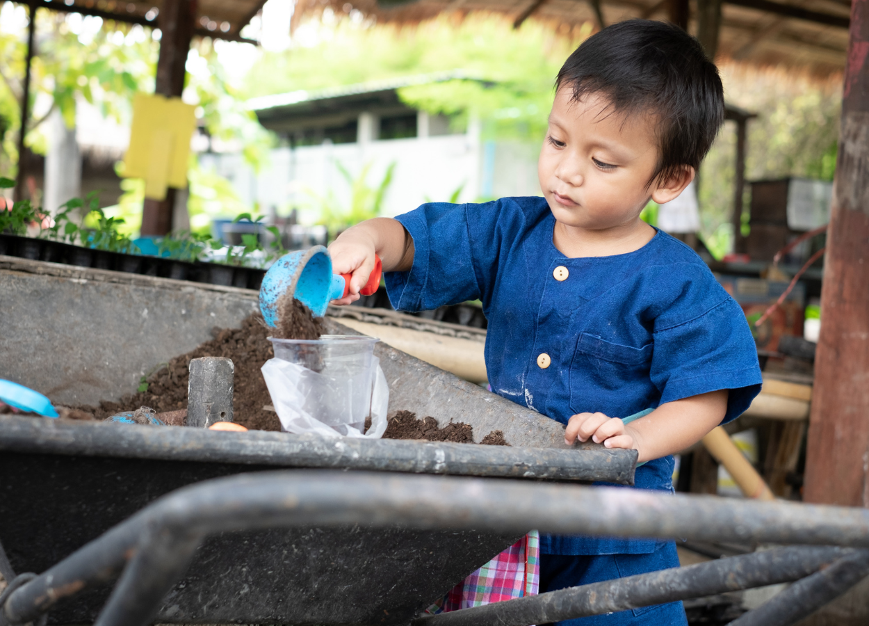 Fenomena Pekerja Anak Menguat, LPEM UI Soroti Tekanan Ekonomi Keluarga