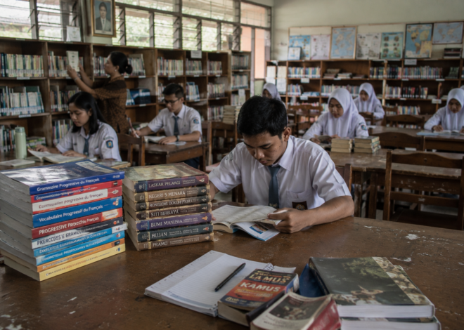 Instruksi Prabowo soal Bahasa Perancis Tuai Sorotan DPR, Nasib Bahasa Daerah Ikut Disinggung