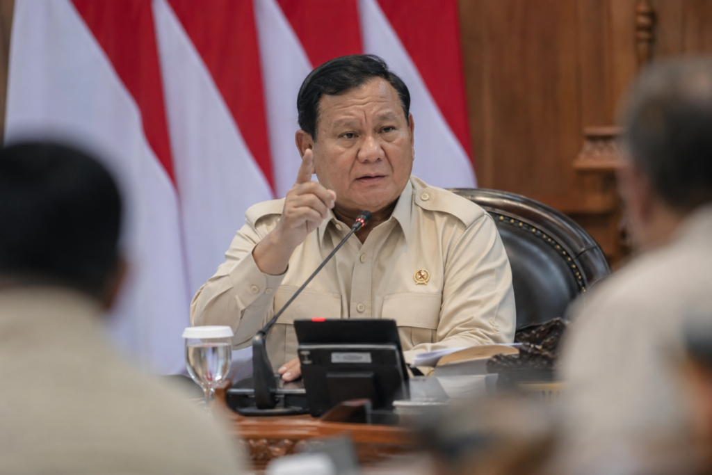 Prabowo Soroti Anomali Ekonomi, Kemiskinan Justru Bertambah