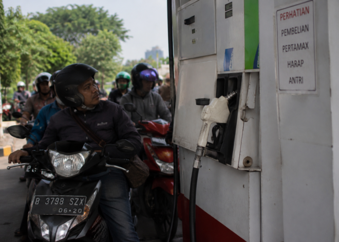Harga Pertamax Naik, Ekonom Waspadai Dampak terhadap Inflasi dan Daya Beli Masyarakat