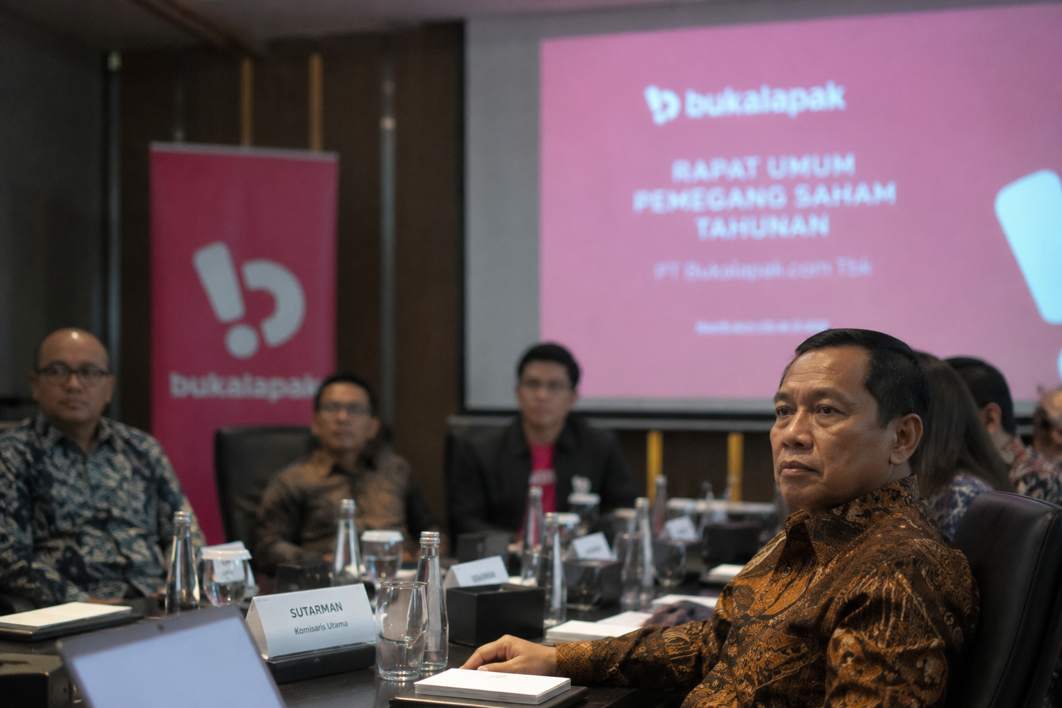 Sutarman Resmi Pimpin Dewan Komisaris Bukalapak, Fokus Perkuat Tata Kelola Ilustrasi. Foto: Sutarman Resmi Pimpin Dewan Komisaris Bukalapak, Fokus Perkuat Tata Kelola