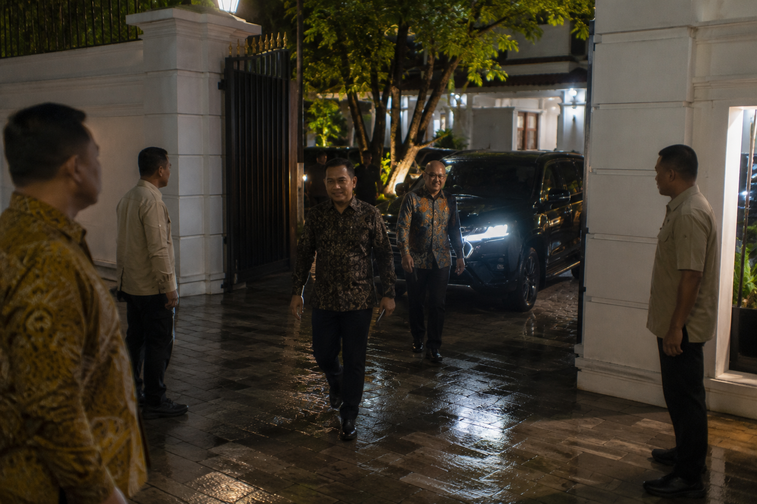 Prabowo Kumpulkan Rosan, Bahlil, dan Dony Oskaria di Kertanegara, Ada Agenda Strategis?