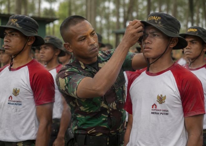 Marinir Latih Ribuan Pengelola Kopdes dan Kampung Nelayan Merah Putih, Fokus Bangun Disiplin dan Kepemimpinan