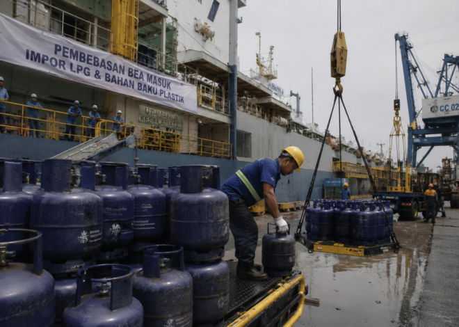 Impor LPG dan Bahan Baku Plastik Resmi Bebas Bea Masuk, Industri Diharapkan Lebih Kompetitif