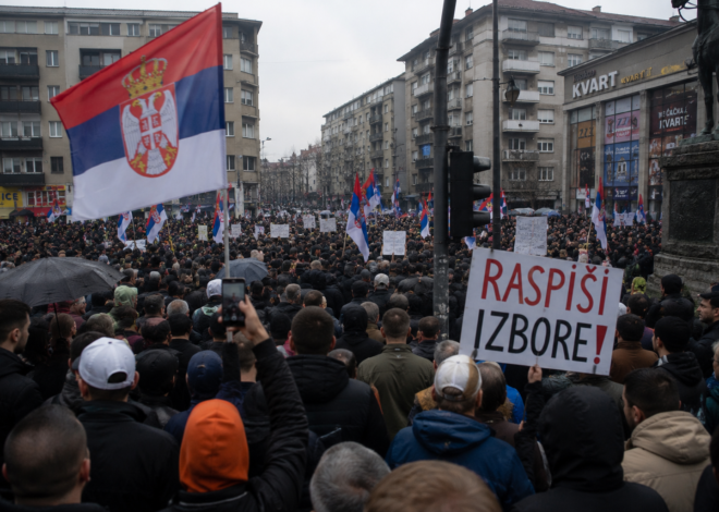 Demonstrasi di Serbia Berlanjut, Massa Tuntut Pemilu Dini